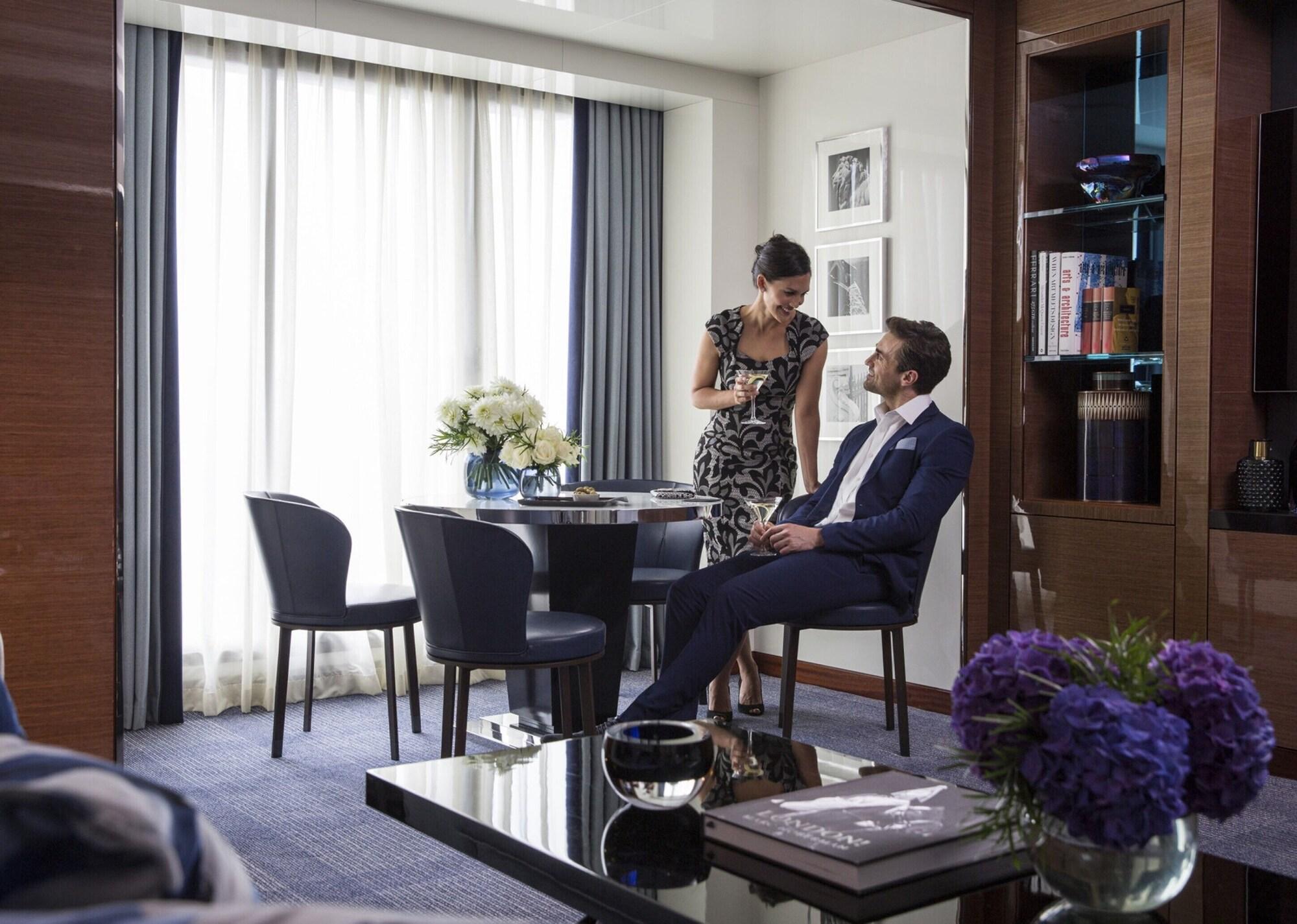 Four Seasons Hotel London At Park Lane Экстерьер фото