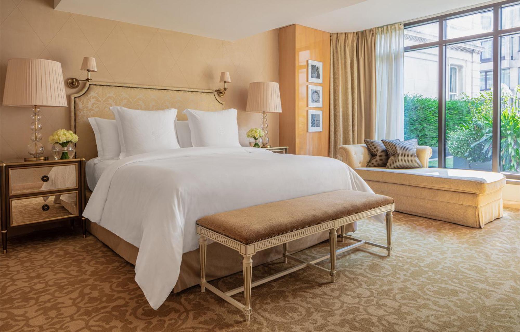 Four Seasons Hotel London At Park Lane Экстерьер фото